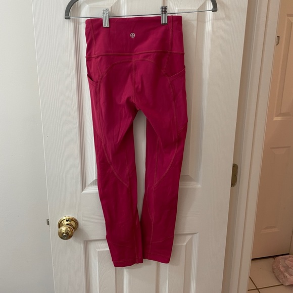Lululemon Leggings size 2; red-pink; great condition; high rise - Picture 2 of 4